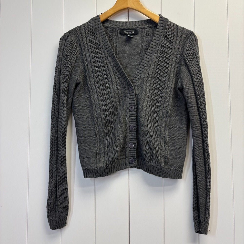Forever 21 Womens Y2K Preppy Cropped Cable Knit Cardigan Size S Minimalist Smart